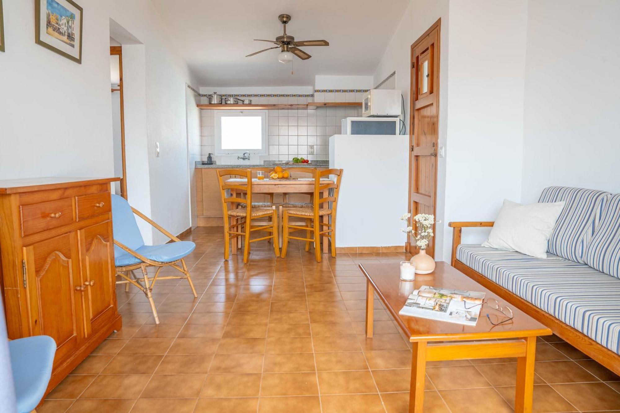 Apartamentos Sa Caleta Luaran gambar