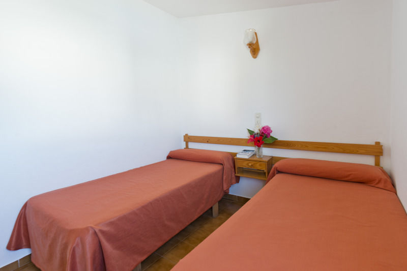 Apartamentos Sa Caleta Luaran gambar